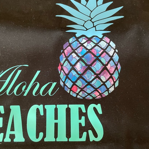 NEW Tote Bag Beach Themed NWOT - Picture 2 of 3
